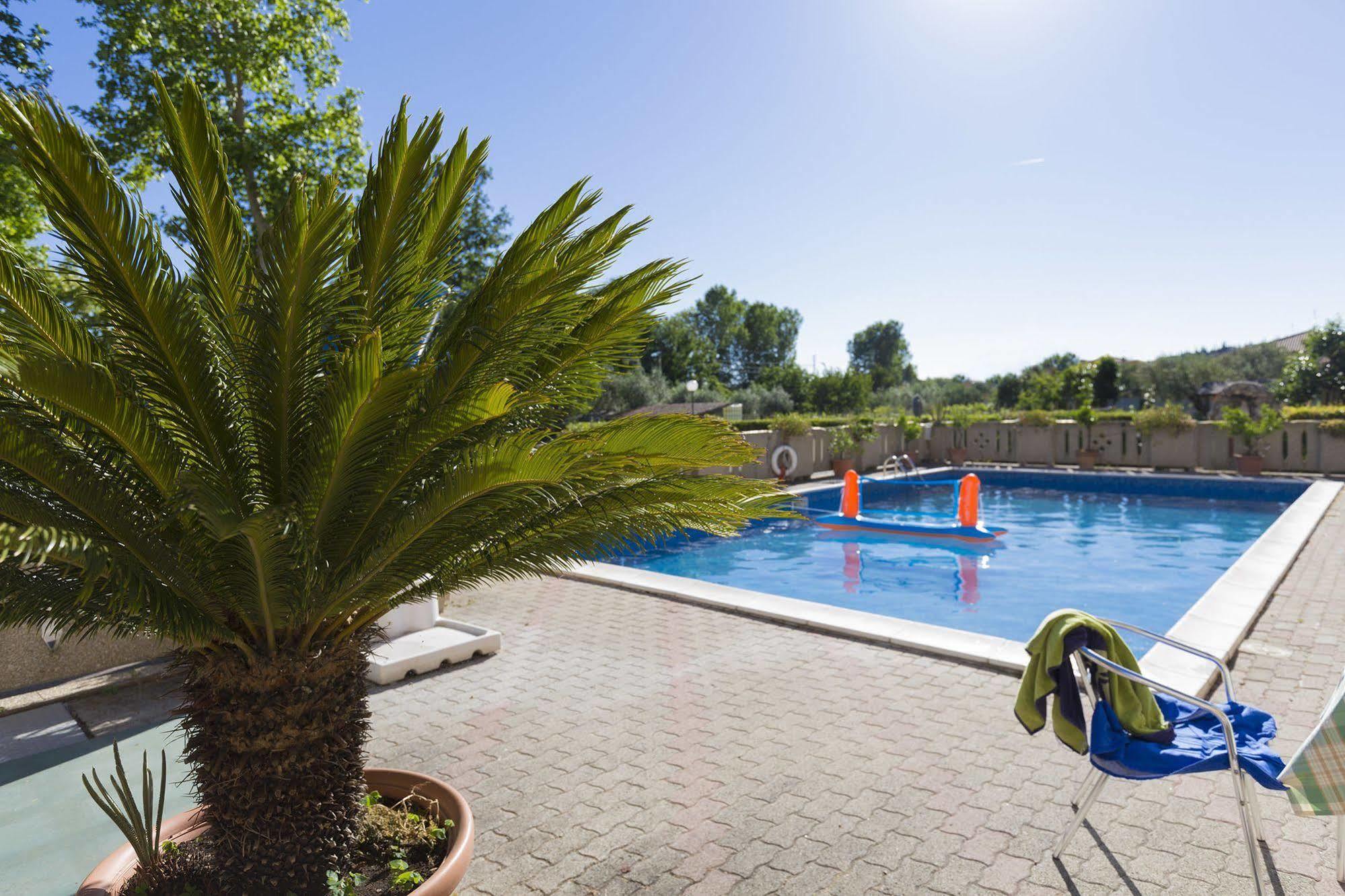 Hotel Darsena Passignano sul Trasimeno Ngoại thất bức ảnh